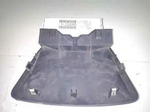 Foto de PANTALLA MULTIFUNCION RENAULT CLIO III referencia 8200307273 foto 3