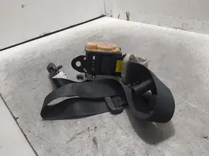 Foto de CINTURON SEGURIDAD DELANTERO DERECHO PEUGEOT 206 1.4 HDi (68 CV / 50 KW) referencia 8974GV foto 3