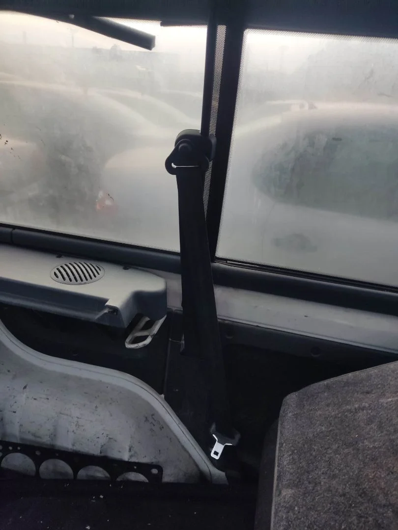 Foto de CINTURON SEGURIDAD TRASERO IZQUIERDO RENAULT KANGOO I (F/KC0) 1.2 (58 CV / 43 KW)