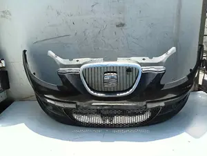 Foto de PARAGOLPES DELANTERO SEAT ALTEA (5P1) 1.9 TDI (105 CV / 77 KW)