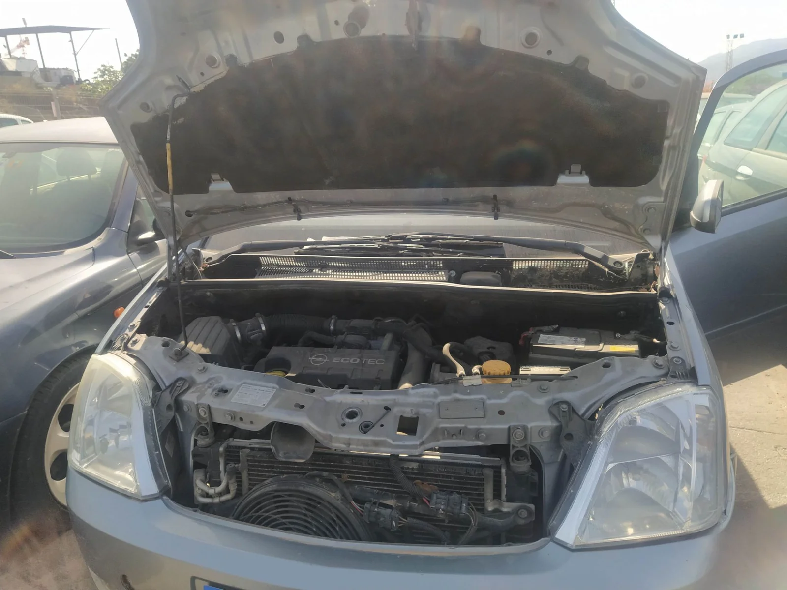 Foto de COMPRESOR AIRE ACONDICIONADO OPEL MERIVA 1.7 16V CDTI (101 CV / 74 KW) referencia 24421642