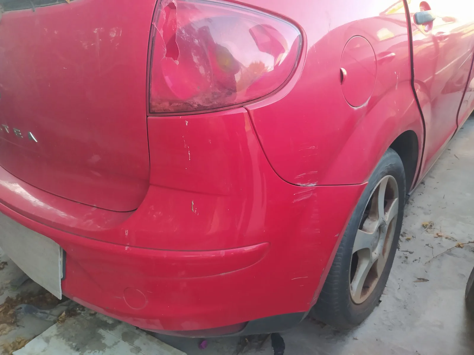 Foto de PARAGOLPES TRASERO SEAT ALTEA (5P1) 1.6 (102 CV / 75 KW)