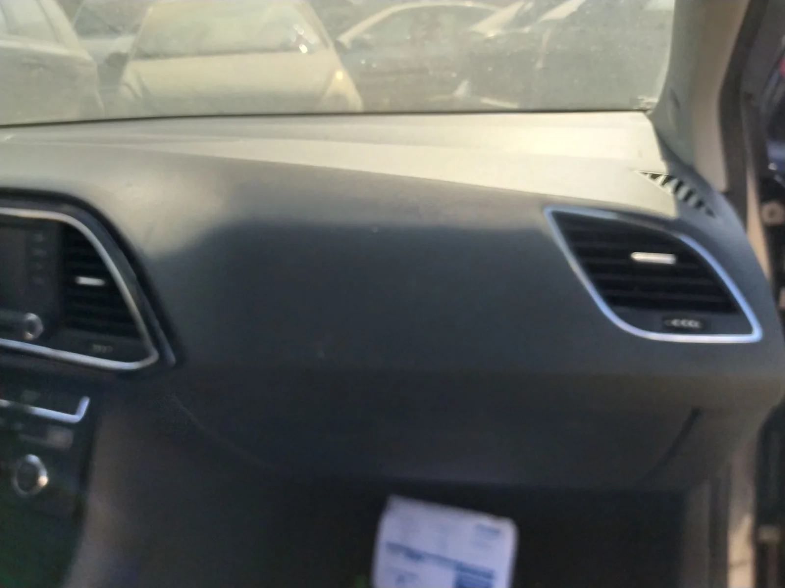 Foto de AIRBAG DELANTERO DERECHO SEAT LEON ST 5F8 1.6 TDI (105 CV / 77 KW) referencia 5F0880204B