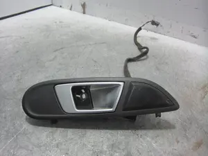 Foto de MANETA INTERIOR DELANTERA DERECHA FORD FIESTA (CNN) 1.25 16V CAT (82 CV / 60 KW) referencia C1BBA22600