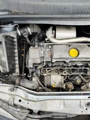 Foto de DESPIECE MOTOR OPEL ZAFIRA A 2.0 DTI (101 CV / 74 KW) referencia Y20DTH