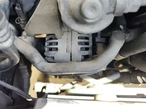 Foto de ALTERNADOR VOLKSWAGEN GOLF VI (5K1)(10.2008) 2.0 TDI (110 CV / 81 KW) referencia 06F903023F