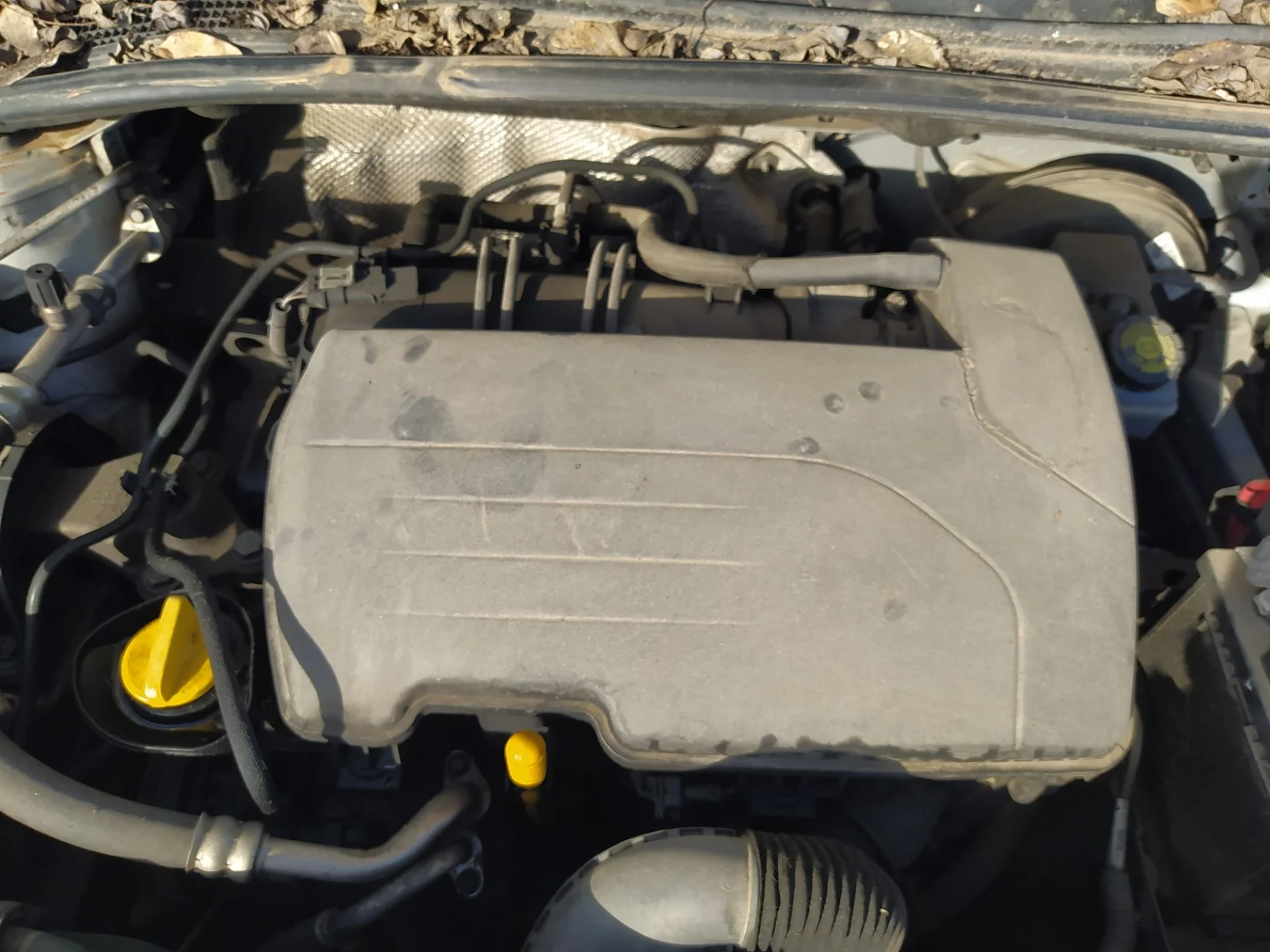Foto de MOTOR COMPLETO RENAULT CLIO IV 1.2 16V (73 CV / 54 KW)