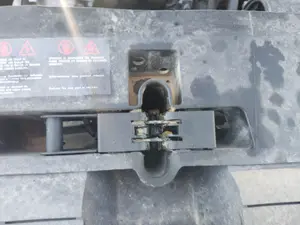 Foto de CERRADURA CAPO SEAT ALTEA (5P1) 2.0 TDI (140 CV / 103 KW) referencia 5P1823509D 9B9