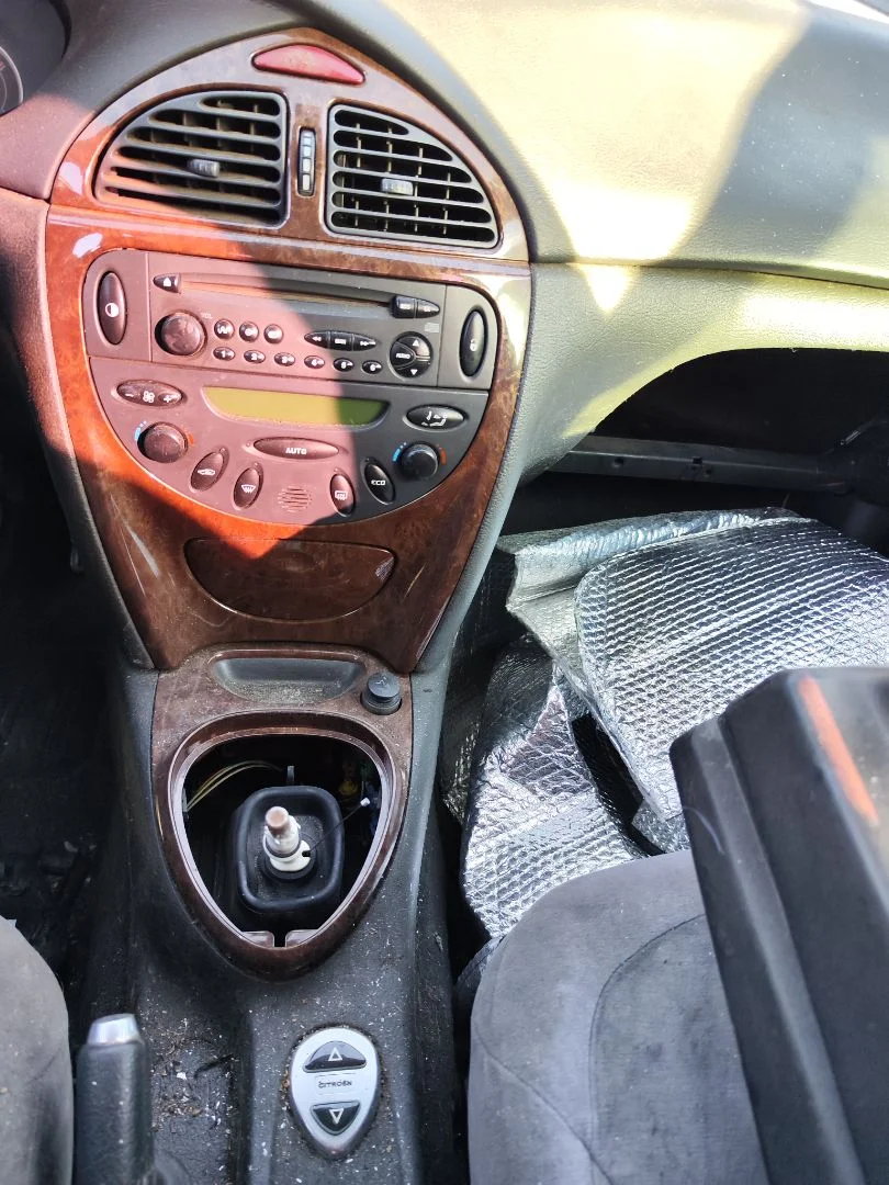 Foto de CONSOLA CENTRAL CITROEN C5 BERLINA 2.0 HDi (109 CV / 80 KW)