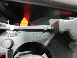Foto de PILOTO TRASERO DERECHO PEUGEOT 306 CABRIOLET (S1)(01.1994) referencia 2321D foto 7