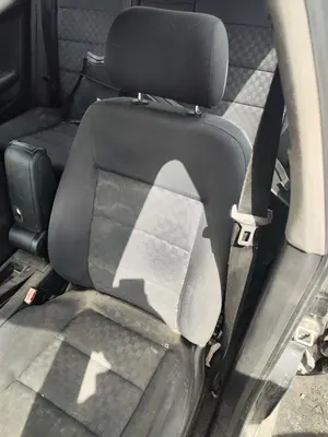Foto de ASIENTO DELANTERO IZQUIERDO AUDI A6 BERLINA (4B2) 2.5 V6 24V TDI (180 CV / 132 KW) foto 2