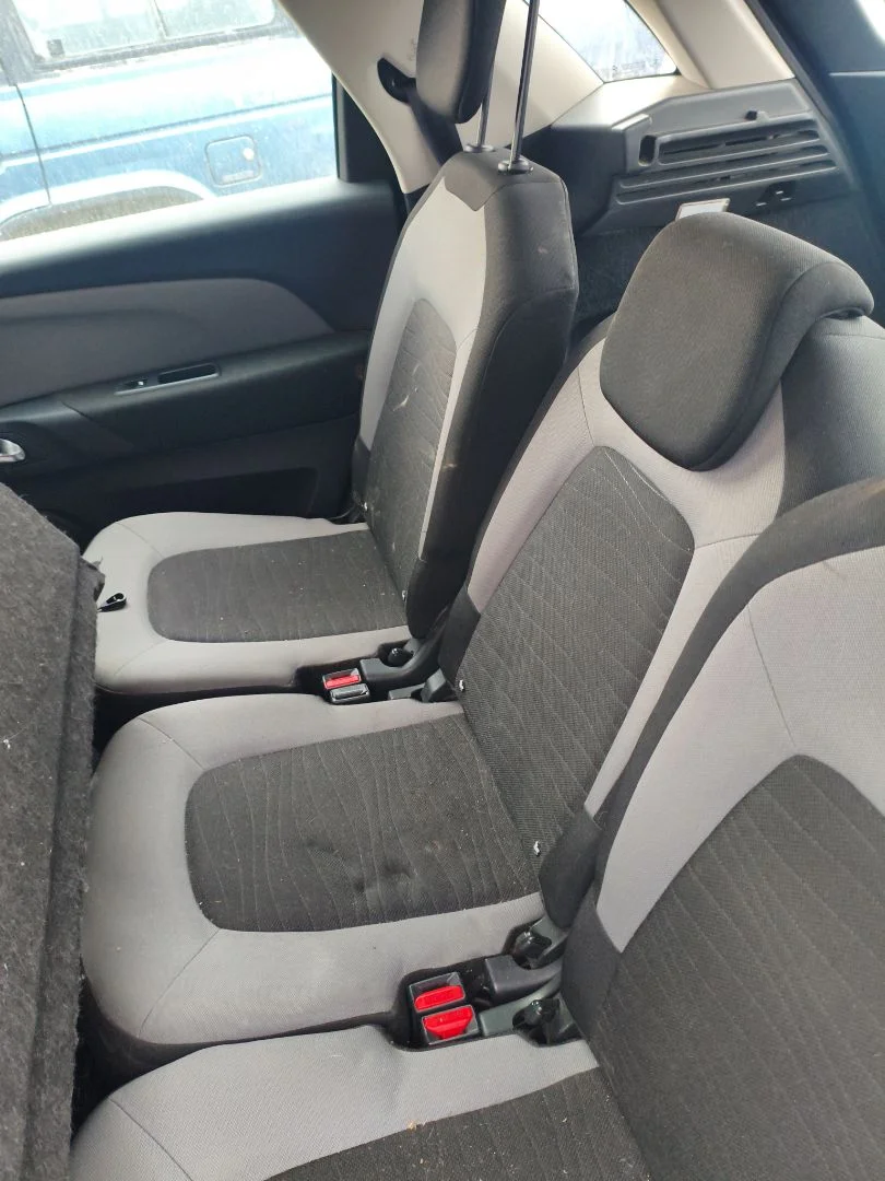 Foto de ASIENTO TRASERO MEDIO CITROEN C4 PICASSO/SPACETOURER 1.6 HDi FAP (92 CV / 68 KW)