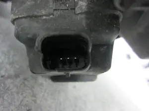 Foto de FARO IZQUIERDO PEUGEOT 406 BERLINA (S1/S2) 3.0 V6 24V CAT (190 CV / 140 KW) referencia 9630423277 foto 2