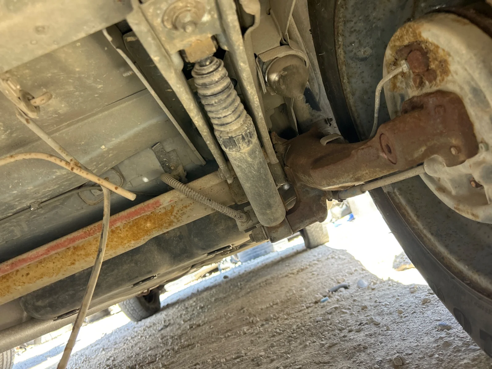Foto de BRAZO SUSPENSION TRASERO DERECHO PEUGEOT 309 1.6 (88 CV / 65 KW)