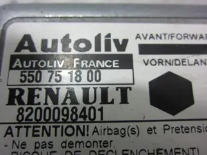 Foto de CENTRALITA AIRBAG RENAULT KANGOO I (F/KC0) 1.9 dTi Diesel (80 CV / 59 KW) referencia 550751800 foto 4