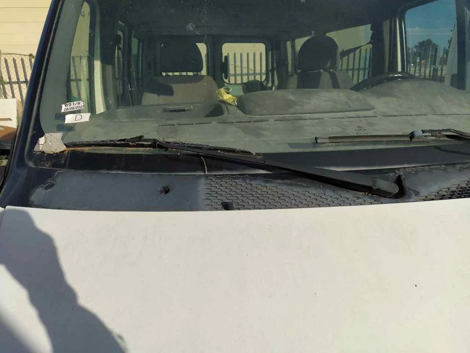 Foto de BRAZO LIMPIA DELANTERO DERECHO FORD TRANSIT COMBI (FY) 2.0 TD CAT (75 CV / 55 KW) referencia 4041916