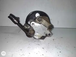 Foto de BOMBA DIRECCION KIA CARENS (RS) referencia 0K2KC32600 foto 5