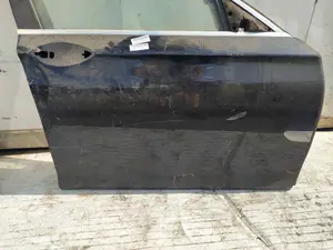 Foto de PUERTA DELANTERA DERECHA BMW SERIE 7 (F01/F02) 3.0 Turbodiesel (313 CV / 230 KW) foto 2
