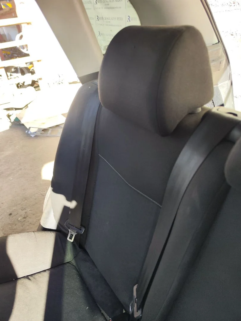 Foto de CINTURON SEGURIDAD TRASERO DERECHO SEAT IBIZA (6L1) 1.9 TDI (101 CV / 74 KW)