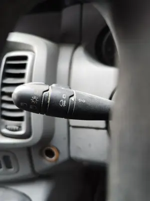 Foto de MANDO INTERMITENTES OPEL VIVARO FURGÓN/COMBI 2.0 16V CDTI (114 CV / 84 KW)