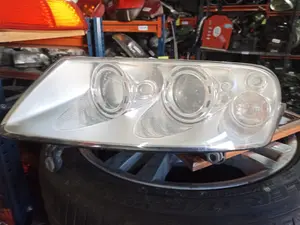 Foto de FARO IZQUIERDO VOLKSWAGEN TOUAREG (7L6) 2.5 TDI DPF (174 CV / 128 KW) referencia 89027878 foto 6