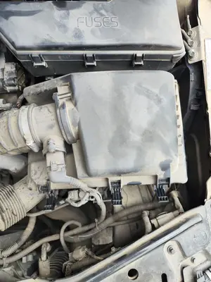 Foto de CAJA FILTRO AIRE VOLVO S80 BERLINA 2.4 Diesel (131 CV / 96 KW)