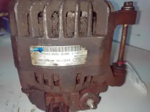 Foto de ALTERNADOR FORD FOCUS BERLINA (CAK) 1.8 TDDI Turbodiesel CAT (90 CV / 66 KW) referencia 63321746 foto 4
