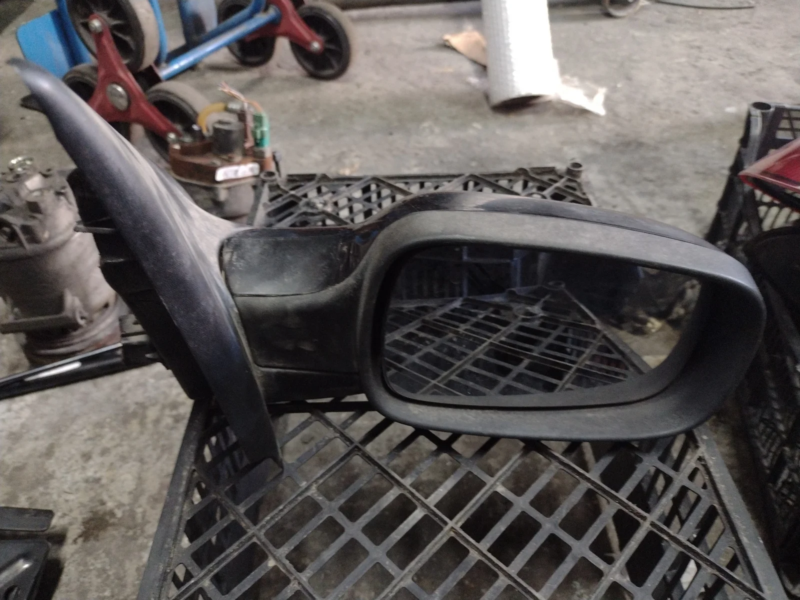 Foto de RETROVISOR DERECHO RENAULT MEGANE II BERLINA 5P 1.5 dCi Diesel (101 CV / 74 KW) referencia 12353070