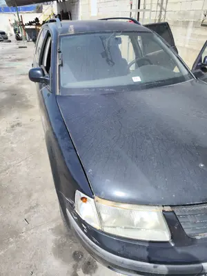 Foto de CAPO VOLKSWAGEN PASSAT VARIANT (3B5) 1.9 TDI (110 CV / 81 KW) referencia 3B0823031E foto 2