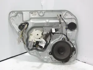 Foto de ELEVALUNAS TRASERO IZQUIERDO VOLVO S40 BERLINA 2.5 20V Turbo CAT (220 CV / 162 KW) referencia LH992673