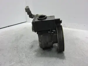 Foto de BOMBA DIRECCION PEUGEOT 206 1.4 HDi (68 CV / 50 KW) referencia 9637000980 foto 5