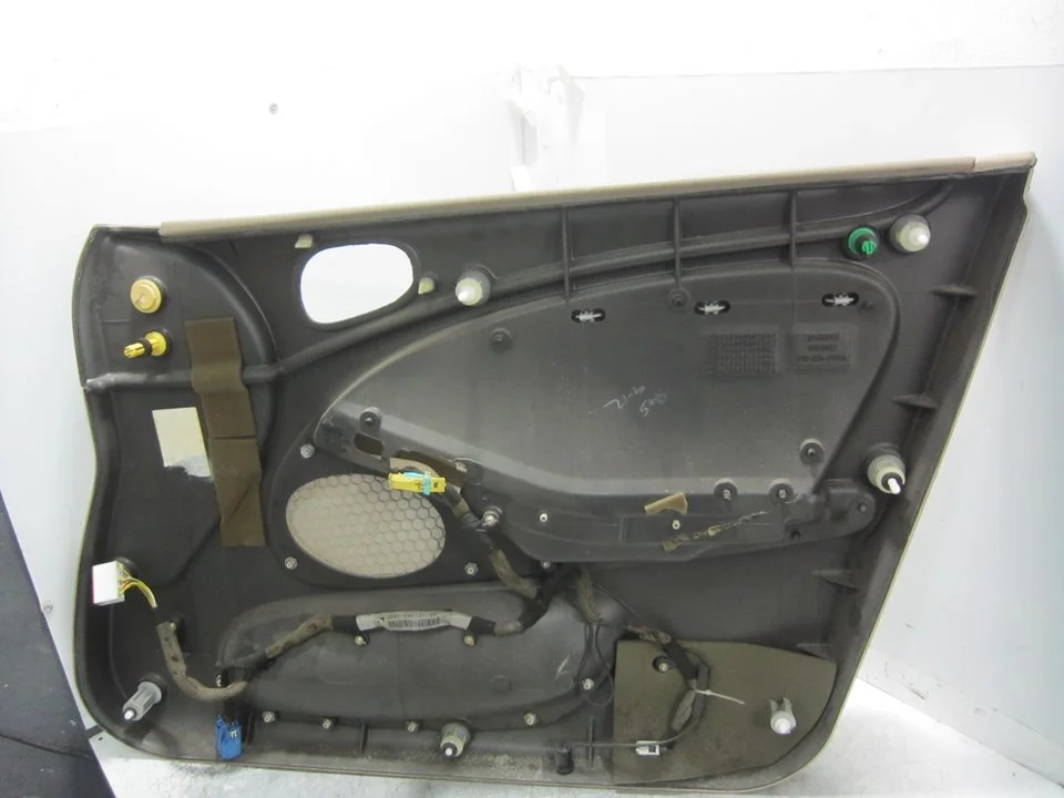 Foto de GUARNECIDO PUERTA DELANTERA IZQUIERDA JAGUAR S-TYPE (03.1999) 3.0 V6 24V CAT (238 CV / 175 KW)