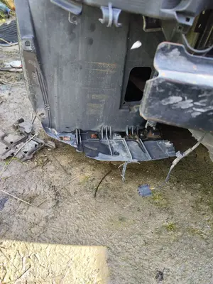 Foto de PASO RUEDA DELANTERO DERECHO BMW SERIE 3 BERLINA (E90)
