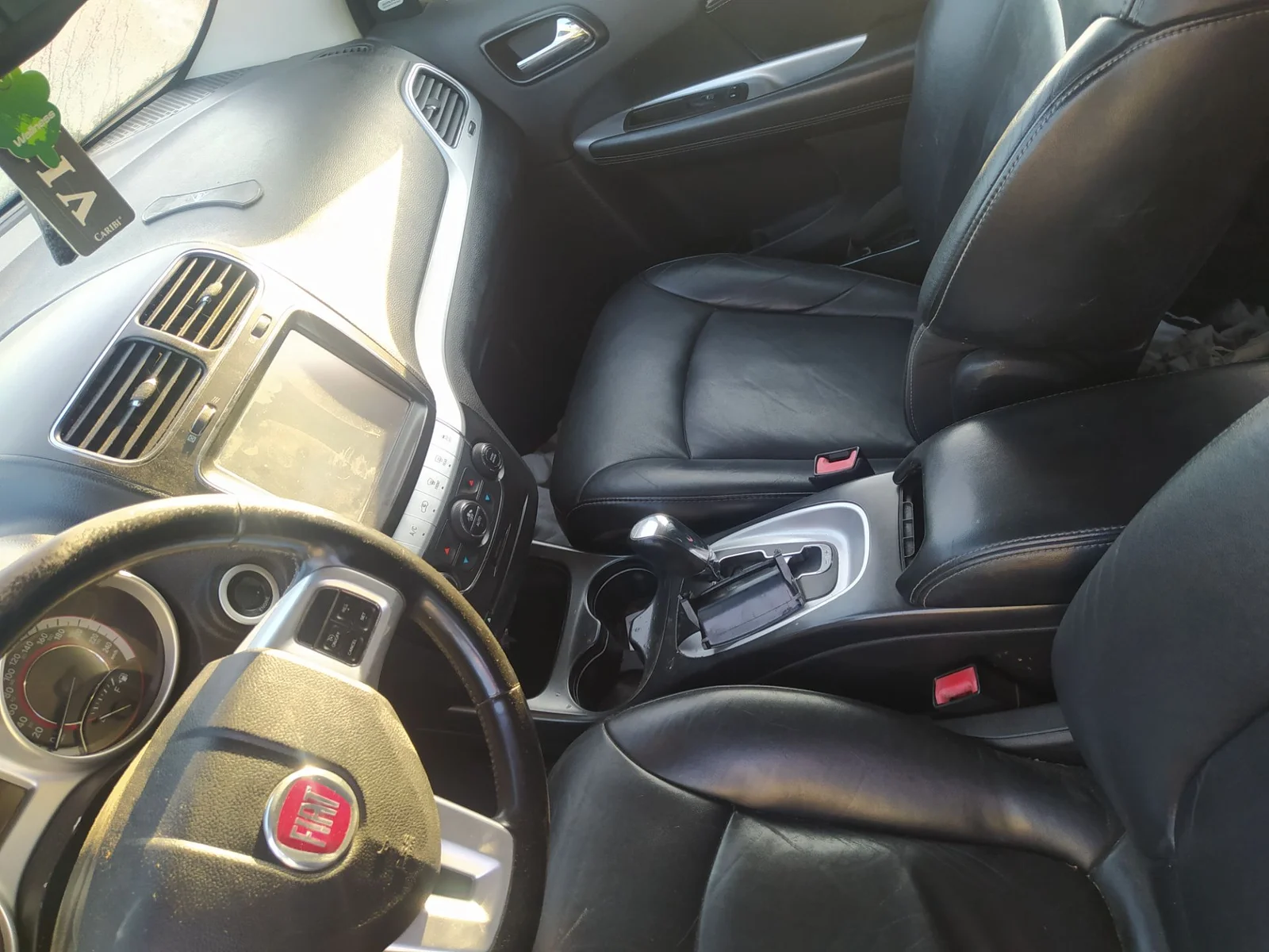 Foto de ENGANCHE CINTURON DELANTERO DERECHO FIAT FREEMONT (345) 2.0 16V Multijet CAT (170 CV / 125 KW)