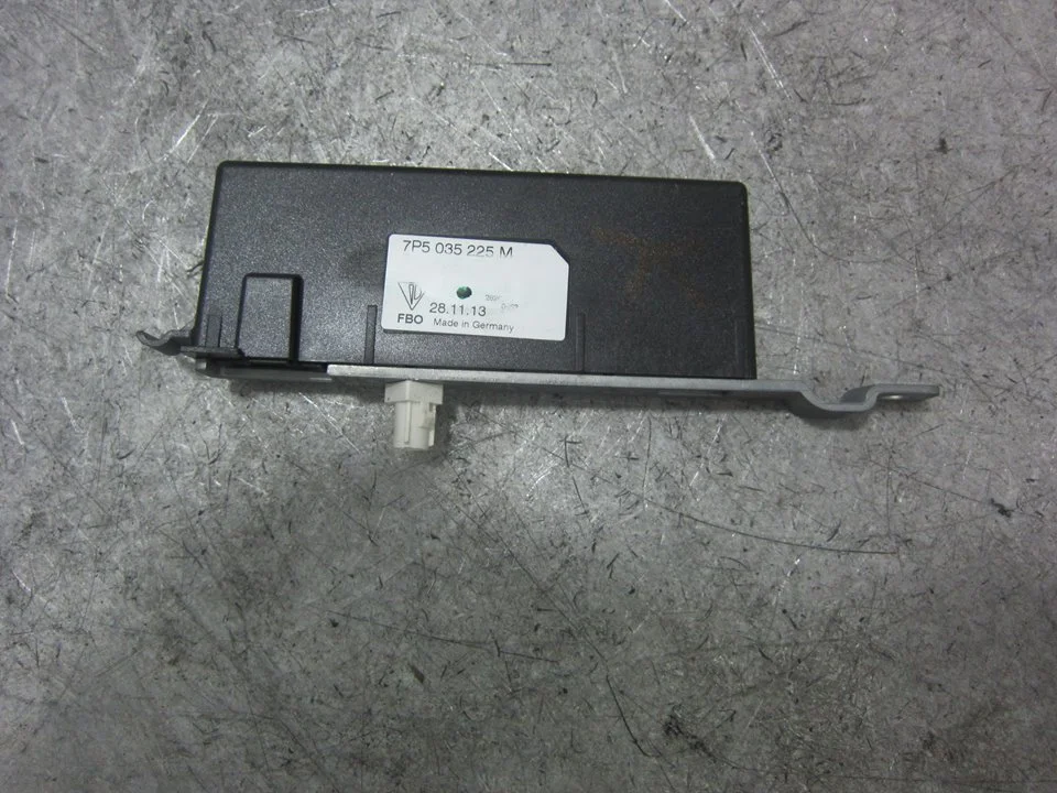 Foto de MODULO ELECTRONICO PORSCHE CAYENNE (TIPO 92A) referencia 7P5035225M