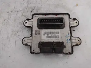 Foto de MODULO ELECTRONICO JEEP GRAND CHEROKEE (WH) 6.1 (426 CV / 313 KW) referencia 53G2P6F2 foto 3