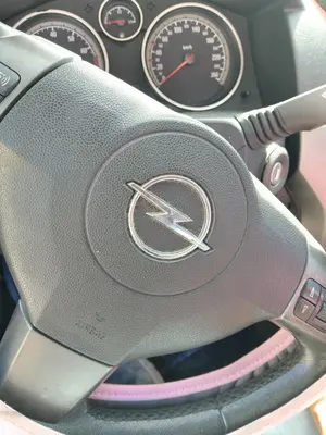 Foto de AIRBAG DELANTERO IZQUIERDO OPEL ASTRA H BERLINA