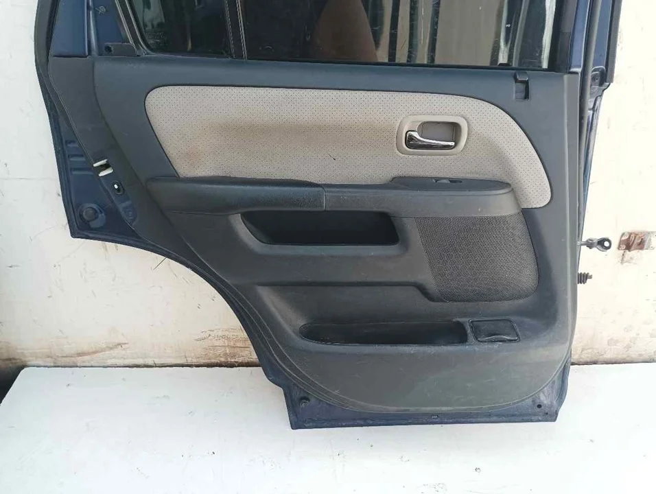 Foto de GUARNECIDO PUERTA TRASERA IZQUIERDA HONDA CR-V (RD8) 2.0 VTEC CAT (150 CV / 110 KW)