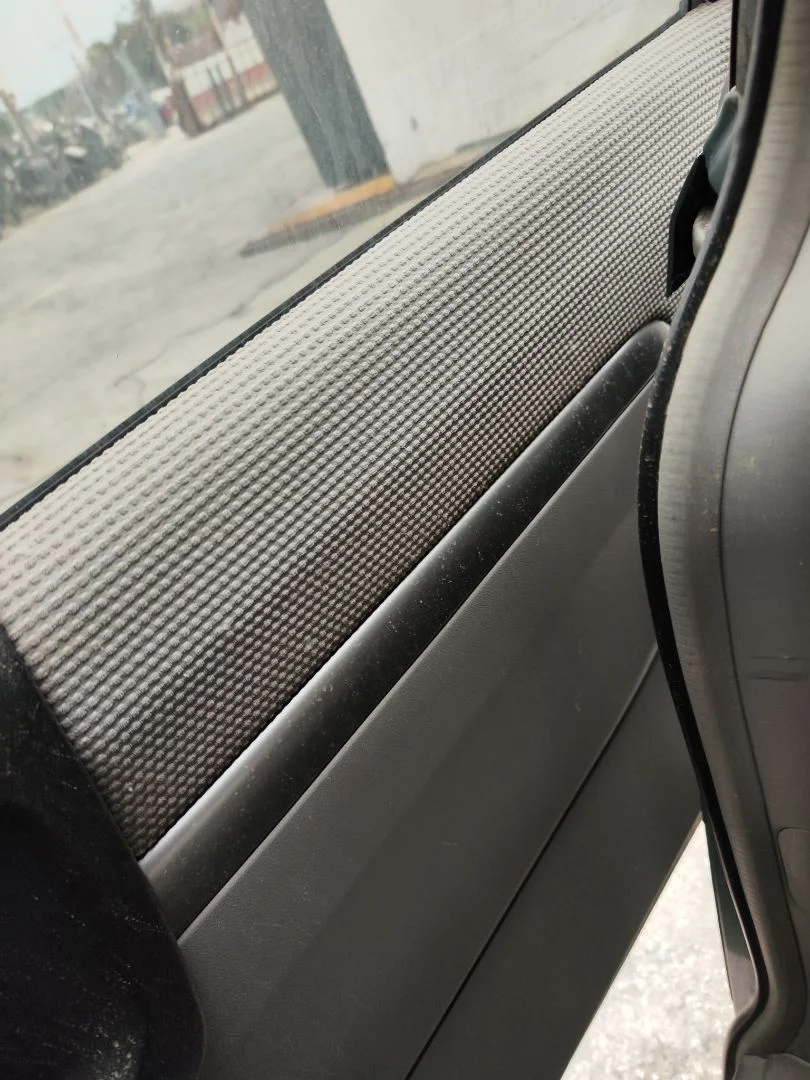 Foto de ELEVALUNAS TRASERO DERECHO KIA CARNIVAL 2.9 CRDi CAT (185 CV / 136 KW) referencia 834044D010