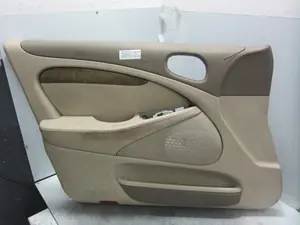 Foto de GUARNECIDO PUERTA DELANTERA IZQUIERDA JAGUAR S-TYPE (03.1999) 3.0 V6 24V CAT (238 CV / 175 KW) foto 4