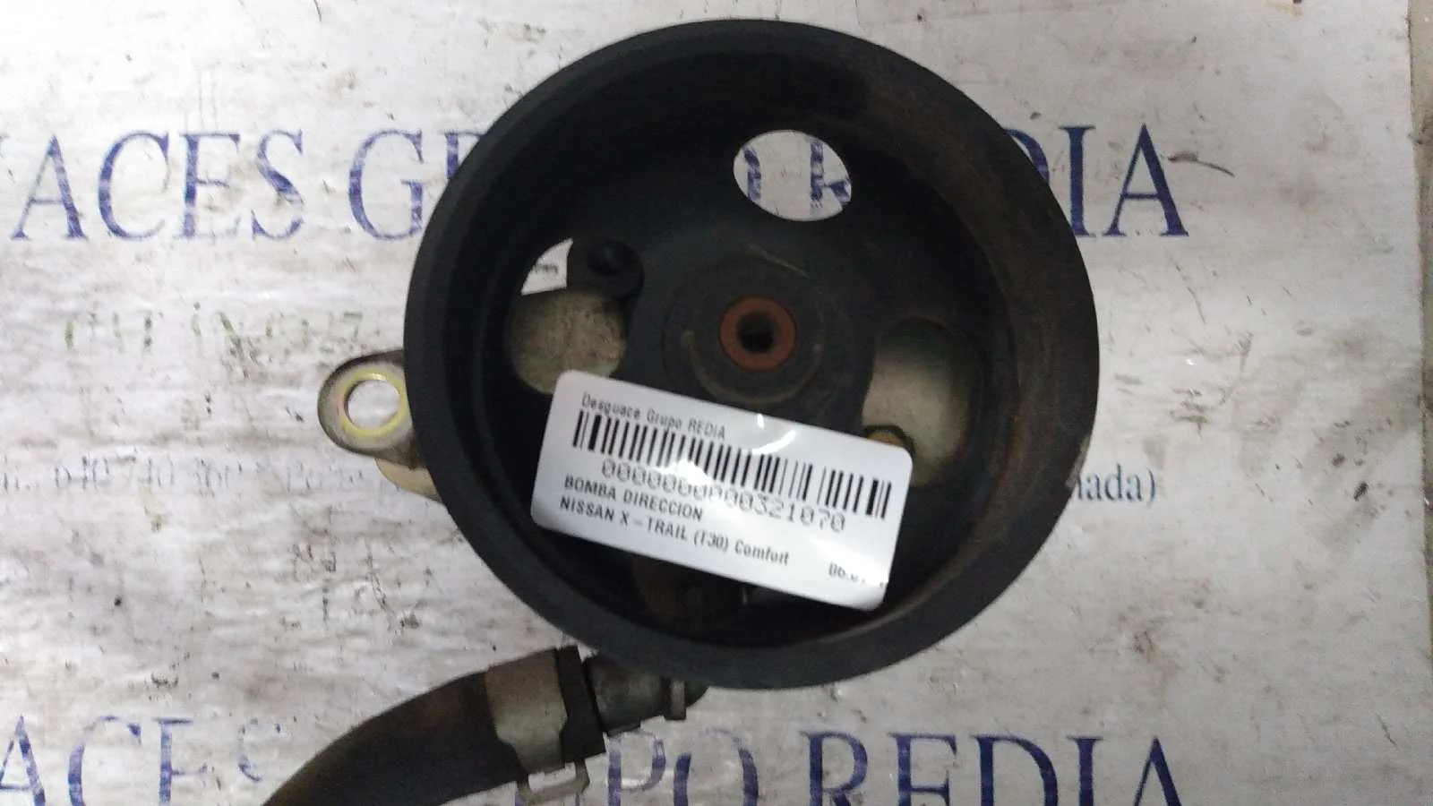 Foto de BOMBA DIRECCION NISSAN X-TRAIL (T30) 2.0 16V CAT (140 CV / 103 KW)