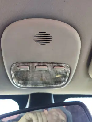 Foto de LUZ INTERIOR CITROEN C5 BERLINA 2.0 HDi (109 CV / 80 KW) referencia 6362N2 foto 5
