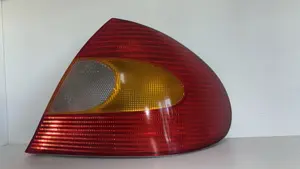 Foto de PILOTO TRASERO DERECHO FORD MONDEO BERLINA (GD) referencia 96BG13A602