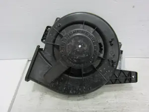 Foto de MOTOR CALEFACCION SEAT IBIZA (6L1) referencia 6Q1819015 foto 4
