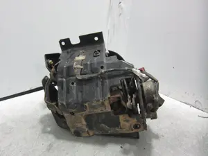 Foto de FARO IZQUIERDO MITSUBISHI 3000 GT (Z10) 3.0 Biturbo (286 CV / 210 KW) referencia MB622713 foto 5