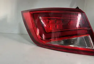 Foto de PILOTO TRASERO IZQUIERDO SEAT LEON ST 5F8 1.6 TDI (105 CV / 77 KW) referencia 5F9945207A foto 3