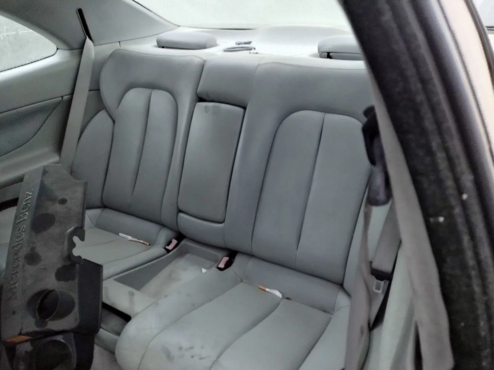 Foto de ENGANCHE CINTURON TRASERO IZQUIERDO MERCEDES-BENZ CLK (BM 208) COUPE 3.2 V6 18V CAT (218 CV / 160 KW)