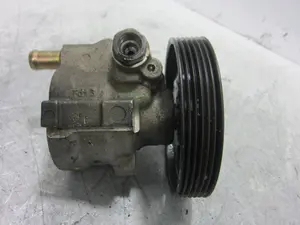 Foto de BOMBA DIRECCION RENAULT LAGUNA II (BG0) 1.9 dCi Diesel CAT (101 CV / 74 KW) referencia 8200100082 foto 5