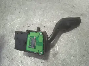 Foto de MANDO INTERMITENTES FORD FOCUS BERLINA (CEW) 1.0 EcoBoost CAT (125 CV / 92 KW) referencia AV6T13335AE foto 4