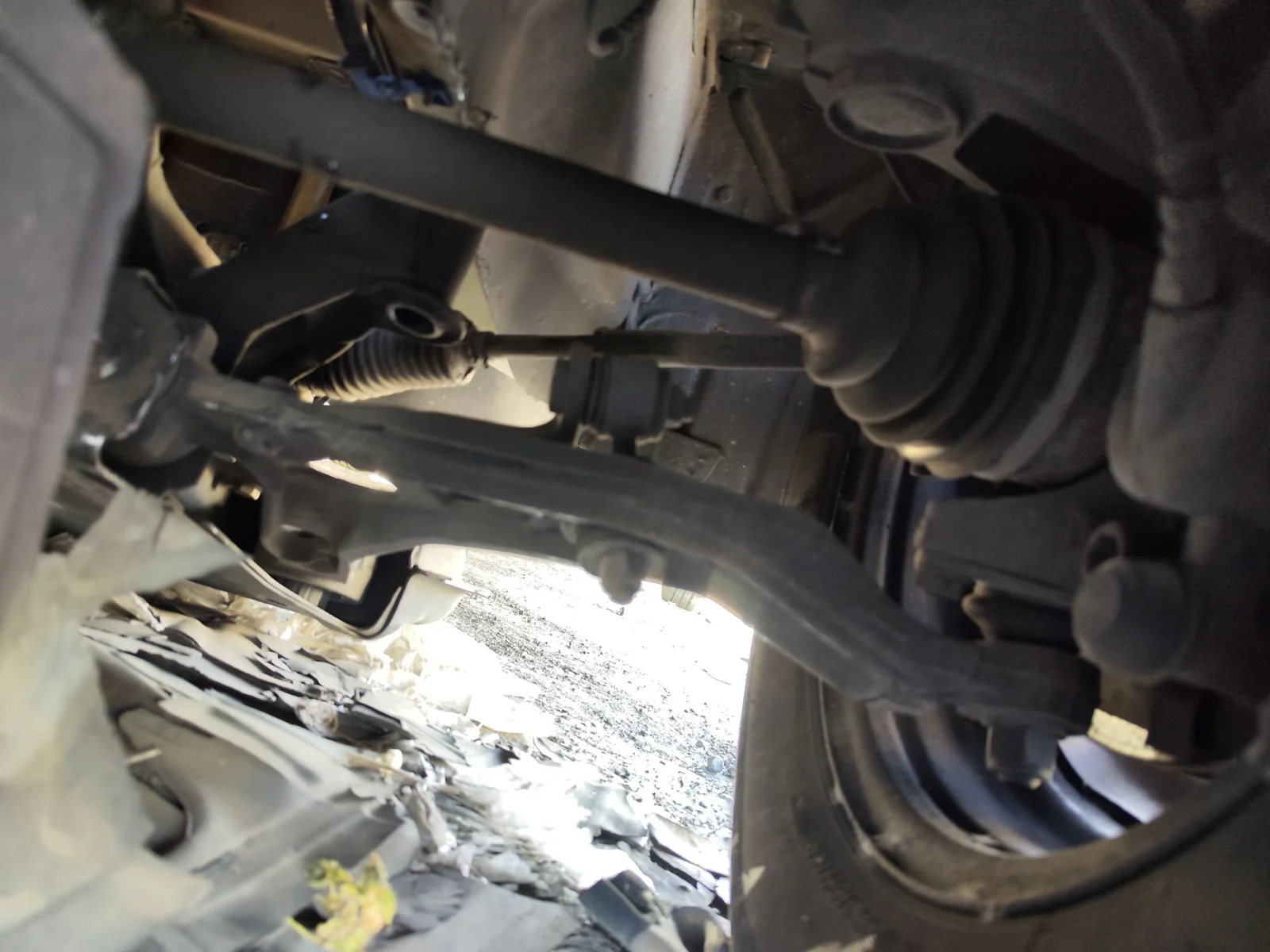 Foto de BRAZO SUSPENSION DELANTERO IZQUIERDO FIAT DUCATO 3 MAXI FURGÓN TS 35 (295) 2.3 JTD CAT (148 CV / 109 KW) referencia 1394319080
